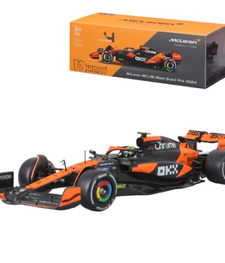 Bburago 1:24 2024 Race McLaren MCL38 with Helmet, Norris #4