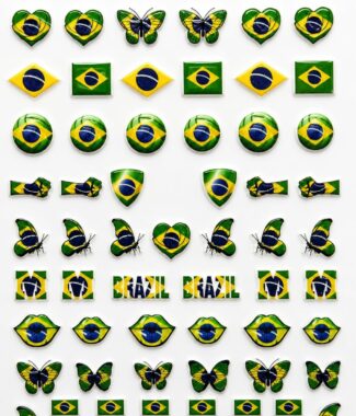 Kit com 100 Adesivos de Unha Decorativos Tema Brasil, Copa do Mundo, Plástico | Vários Modelos